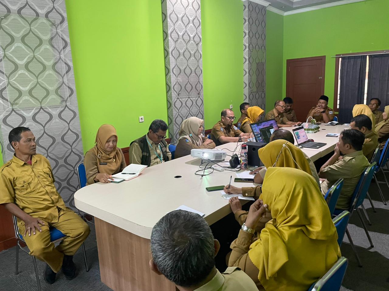 Kepala Diskominfo Kota Mataram Gelar Rakor Perdana Usai Dilantik