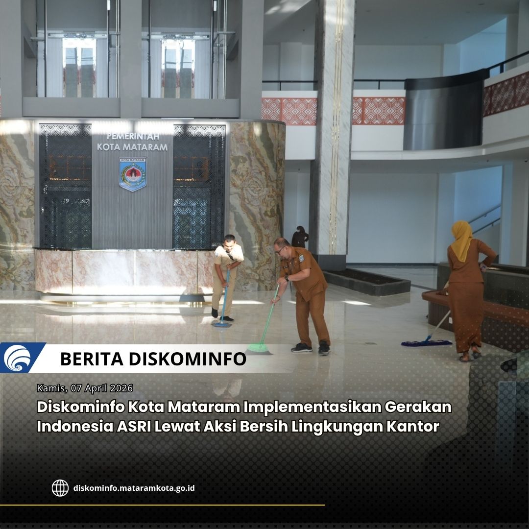 Gambar Diskominfo Kota Mataram Implementasikan Gerakan Indonesia ASRI Lewat Aksi Bersih Lingkungan Kantor
